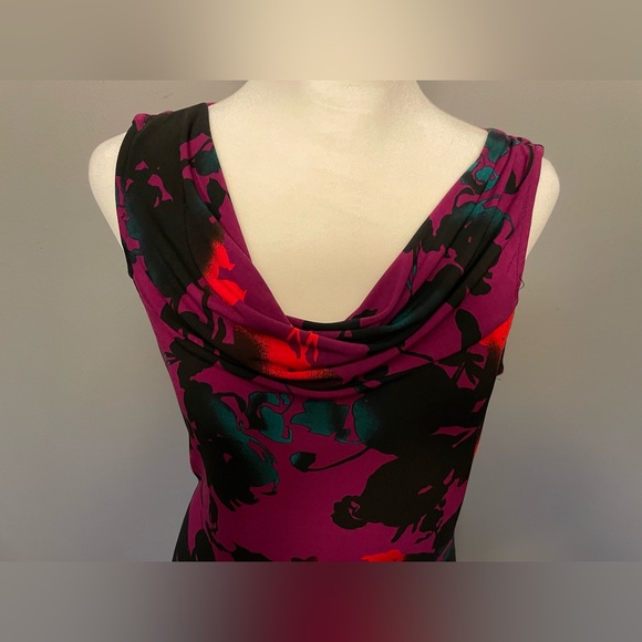 The LIMITED cowl neck floral sleeveless top - Size S - Picture 9 of 12